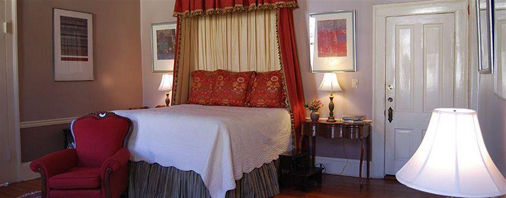 Rothschild Pound House Inn โคลัมบัส ภายนอก รูปภาพ