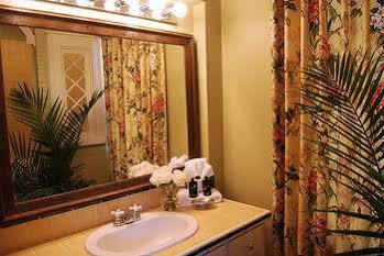 Rothschild Pound House Inn โคลัมบัส ภายนอก รูปภาพ