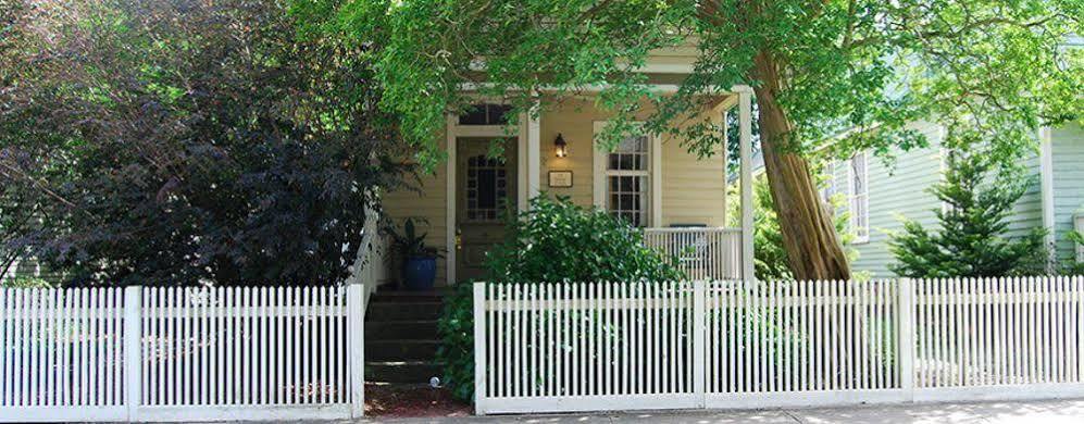Rothschild Pound House Inn โคลัมบัส ภายนอก รูปภาพ