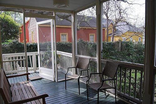 Rothschild Pound House Inn โคลัมบัส ภายนอก รูปภาพ
